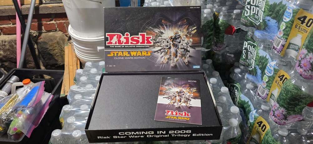Parker Brothers Risk Star Wars Clone Wars Edition Board Game